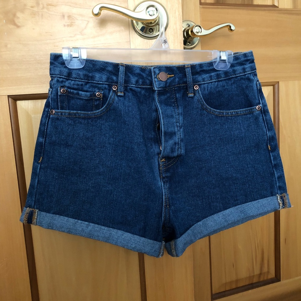 Mom shorts (NWOT)
